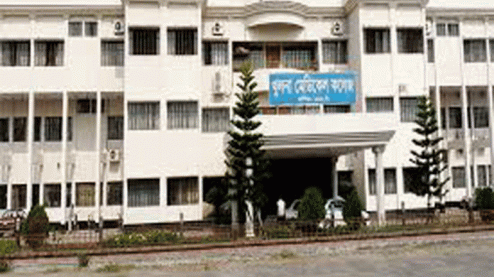 শিক্ষক সংকটে পরিপূর্ণ শিক্ষা পাচ্ছে না খুমেকের শিক্ষার্থীরা