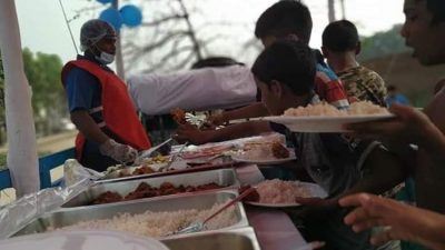 ১ টাকায় আনলিমিটেড খাবার পাচ্ছে পথশিশুরা