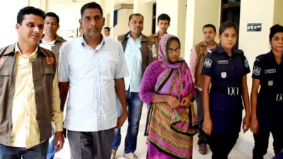 ১০ লাখ টাকায় পুলিশ কনস্টেবল পদে চাকরির চুক্তি