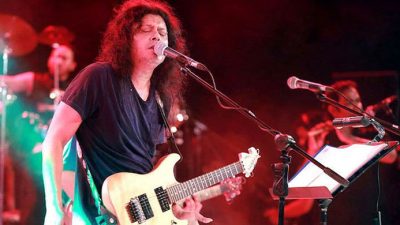 ইউরোপের দুই দেশ মাতাবেন জেমস