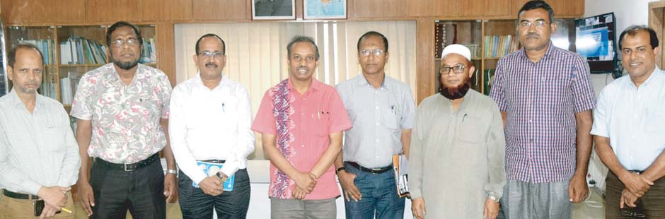 খুবি উপাচার্যের সাথে পানি উন্নয়ন বোর্ড কর্মকর্তাদের মতবিনিময়