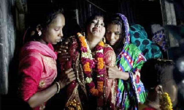 মোটরসাইকেল না পাওয়ায় বিয়ের ২৪ ঘণ্টা পর স্ত্রীকে তালাক