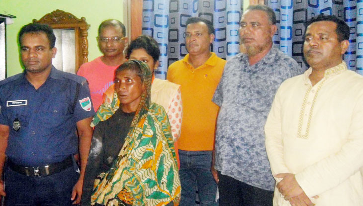 ছেলেধরা সন্দেহে আটক নারী ফিরে পেলেন পরিবার