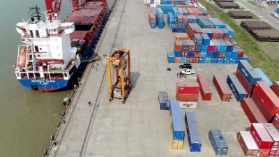 মোংলা বন্দরে ২০১৮-২০১৯ শেষ অর্থ বছরে জাহাজ আগমন বাড়ছে