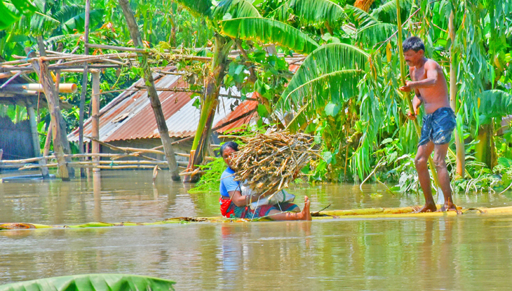 বাঙালির পানিতে নিমজ্জিত ৭৩ গ্রাম
