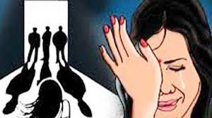 খুলনা মহানগরীতে প্রেমের প্রস্তাবের কথা বলে স্কুল ছাত্রীকে ছয় বন্ধু মিলে  গণধর্ষন : গ্রেফতার ৪