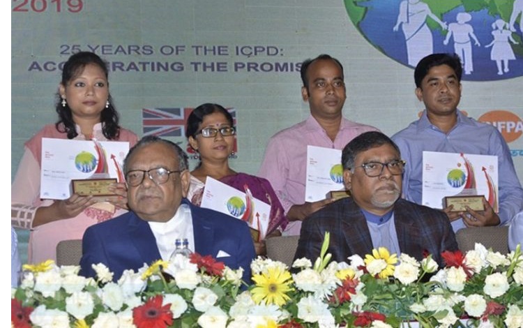 নারীর ক্ষমতায়নই সব সমস্যার সমাধান: স্বাস্থ্যমন্ত্রী