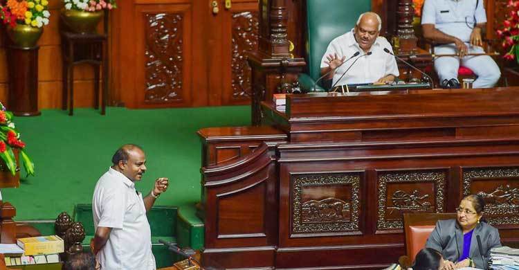 কর্ণাটকে কংগ্রেস সরকারের পতন