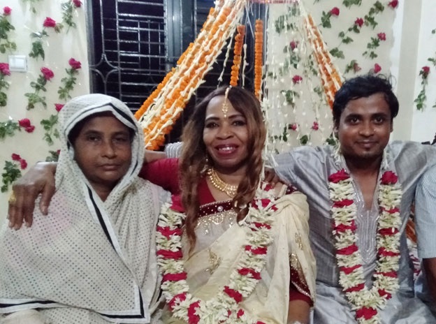 প্রেমের টানে এবার বাংলাদেশে এলেন মার্কিন নারী