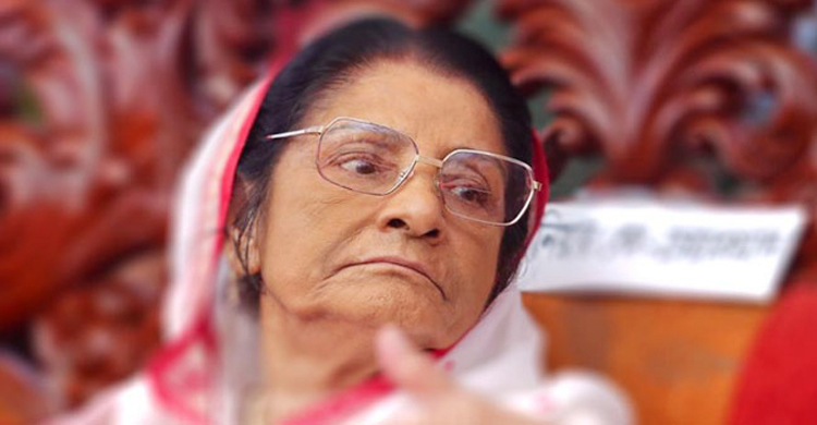 এরশাদের মৃত্যুর খবর শুনেই ছুটে যান রওশন