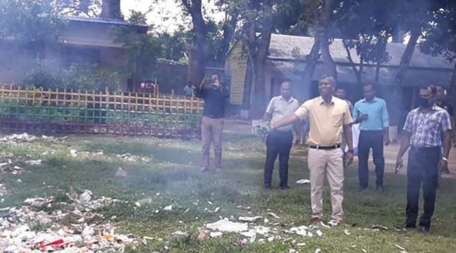 এডিস মশা নিধনে মাঠে নামলেন ইউএনও