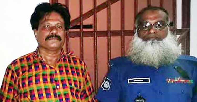 বিয়ের প্রলোভনে ধর্ষণ, সরকারি কর্মচারী গ্রেফতার