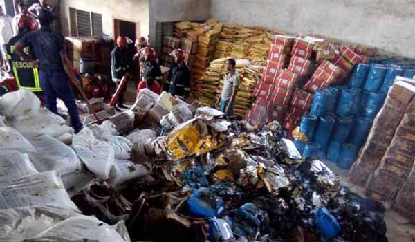 বেনাপোল বন্দরে আগুন : পুড়েছে কোটি টাকার আমদানি পণ্য