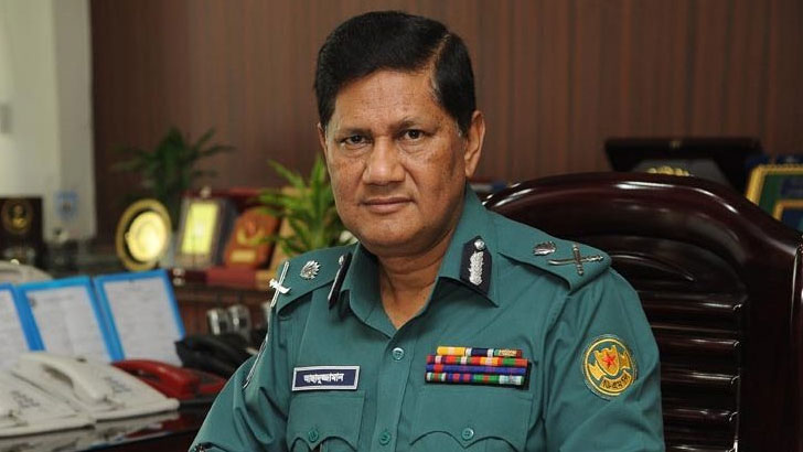 আরও এক মাসের জন্য ডিএমপি কমিশনার আছাদুজ্জামান মিয়া