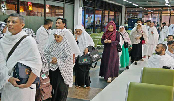 ফিরতি হজ ফ্লাইট  শুরু ১৭ আগস্ট