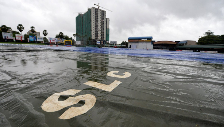বৃষ্টি কেড়ে নিল কলম্বো টেস্টের প্রথম দিন