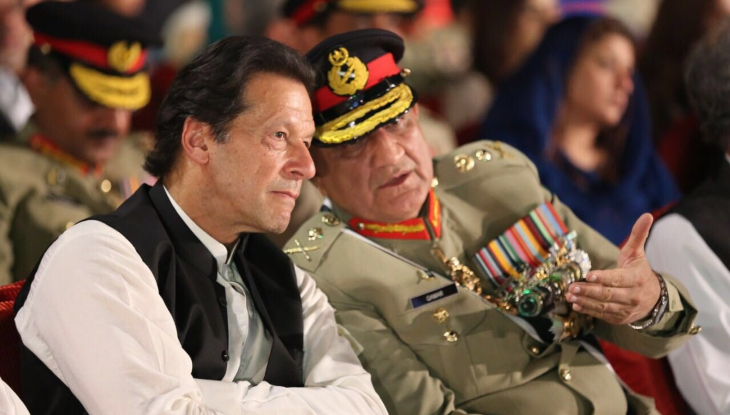 ভারতের যে কোনো আগ্রাসন রোধে প্রস্তুত : পাক সেনাপ্রধান