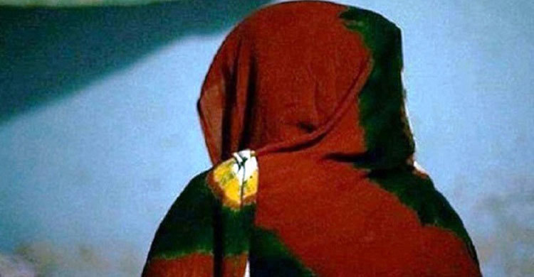 ঝিকরগাছায় বিয়ের আশ্বাসে তরুণীকে ধর্ষণ প্রভাবশালীদের ঘটনা ধামা চাপা দেওয়ার চেষ্টা