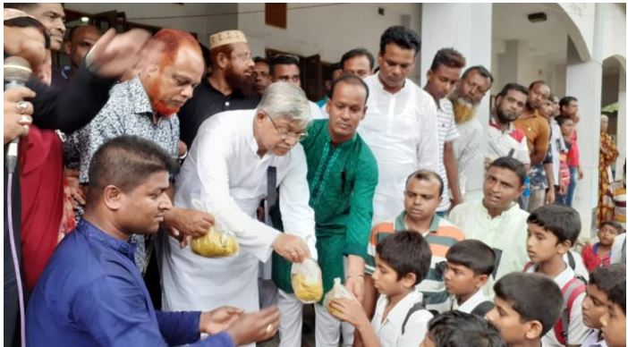 ডুমুরিয়ায় বঙ্গবন্ধুর শাহাদাৎ বার্ষিকী উপলক্ষ্যে দোয়া মাহফিল অনুষ্ঠিত