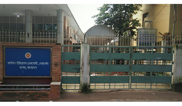 ক্যাসিনো কেলেঙ্কারিতে জড়িতদের দেশত্যাগে বেনাপোলে সতর্কতা