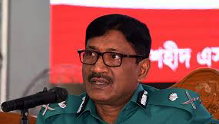 চার ক্লাবে শুদ্ধি অভিযান, নেপালিদের সহযোগিতাকারী দুই পুলিশ সদস্য বরখাস্ত