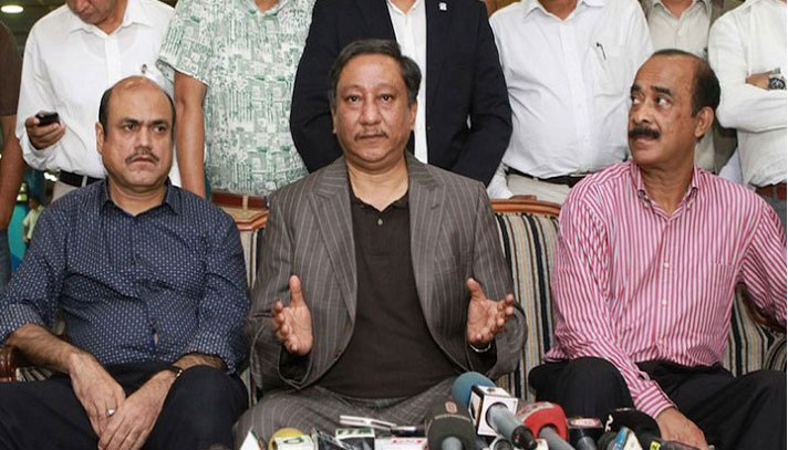 লোকমান আমার বন্ধু, কখনো বলেনি ক্লাবে ক্যাসিনো আছে : পাপন