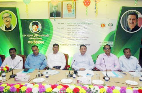 খুলনায় শেখ রাসেল টেনিস একাডেমির প্রশিক্ষণের উদ্বোধন