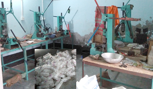 নগরীর নিরালা আবাসিকে অবৈধ প্লাস্টিক কারখানা : ঝুঁকিতে জনগণ