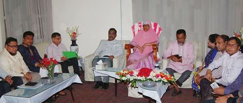 সরকার শ্রমিকের সুবিধার্থে যুগোপোযুগী কল্যাণমুখী বিভিন্ন কর্মসূচি গ্রহণ করেছে