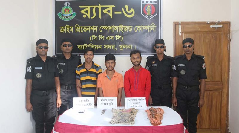 খুলনার সোনাডাঙ্গায় মহিদুলকে প্রকাশ্যে কুপিয়ে হত্যা, মূল আসামীসহ গ্রেফতার ৩