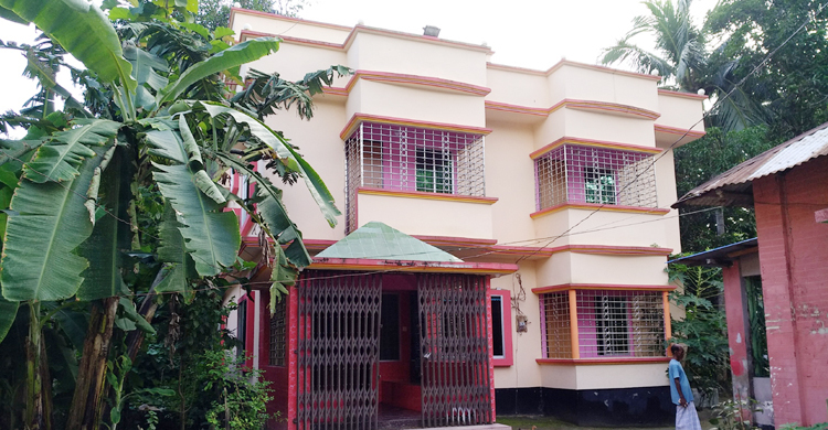 কুমিল্লার এই বাড়ি থেকেই গ্রেফতার হন সম্রাট
