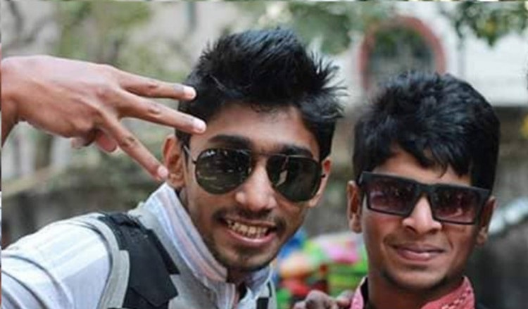 ঢাবিতে অস্ত্র ও ইয়াবাসহ ২ ছাত্রলীগ নেতা আটক