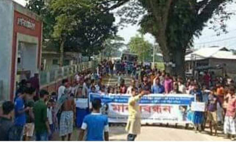 শ্রেণিকক্ষে ছাত্রীকে ধর্ষণ চেষ্টা, অভিযুক্ত শিক্ষককে গ্রেফতারের দাবি