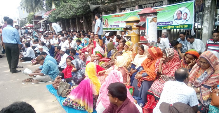 শিক্ষামন্ত্রীর সঙ্গে বৈঠকে নন-এমপিও শিক্ষকরা
