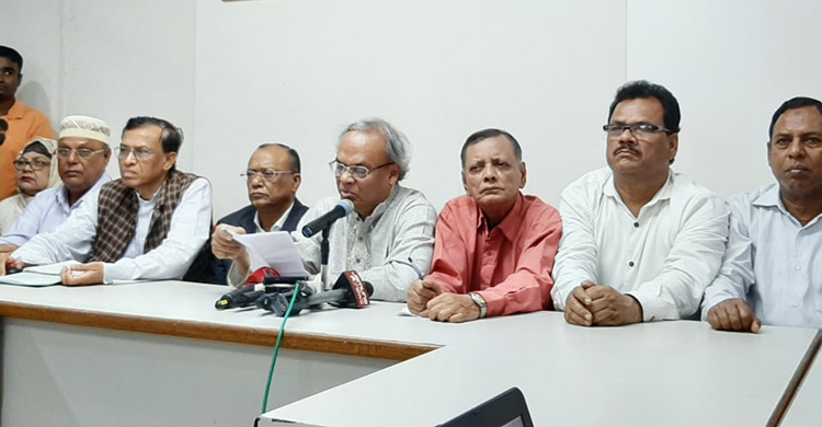 বিএসএমএমইউ পরিচালক সরকারের শেখানো কথা বলেছেন : রিজভী