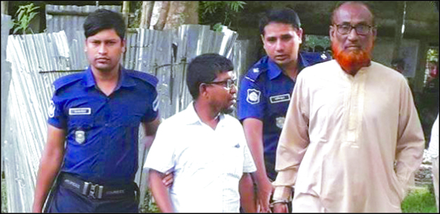 তেরখাদায় উপজেলা প্রকৌশলীকে হুমকি : জামাই-শ্বশুর হাজতে