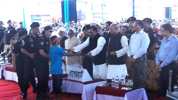 সুন্দরবন দস্যুমুক্ত ঘোষনার এক বছর আজ