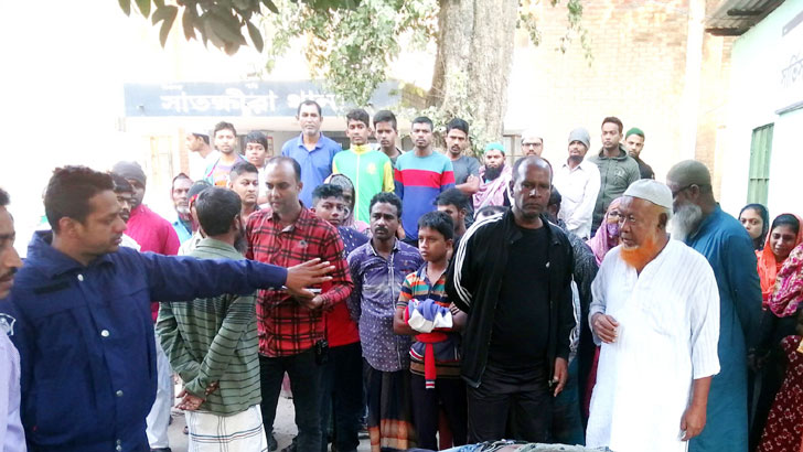 সাতক্ষীরায় ‘বন্দুকযুদ্ধে’ ছাত্রলীগ নেতার ২ দেহরক্ষী নিহত