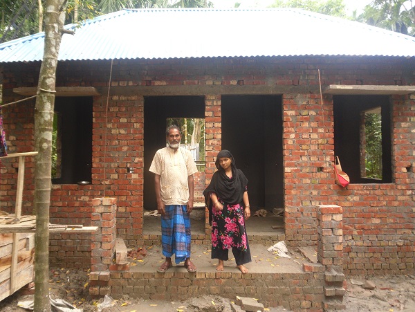মোড়েলগঞ্জে উপজেলায় ২৫টি দূর্যোগ সহনীয়  ঘর পাচ্ছেন হতদরিদ্র পরিবার