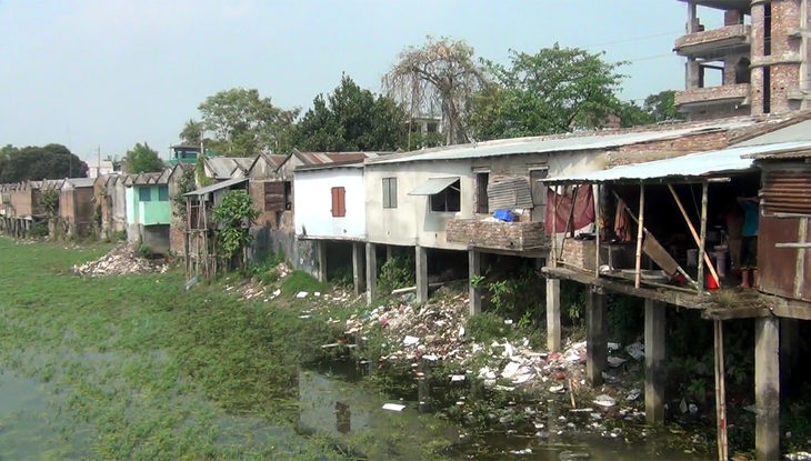 চুয়াডাঙ্গায় চলছে খাল দখলের মহোৎসব