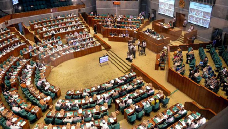 ১৫ চিনিকলের অধিকাংশের অর্থনৈতিক আয়ুষ্কাল নেই : শিল্পমন্ত্রী