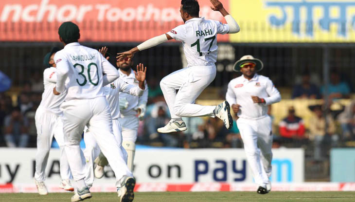 ডেঞ্জারম্যান রোহিতকে বিদায় করলেন রাহি