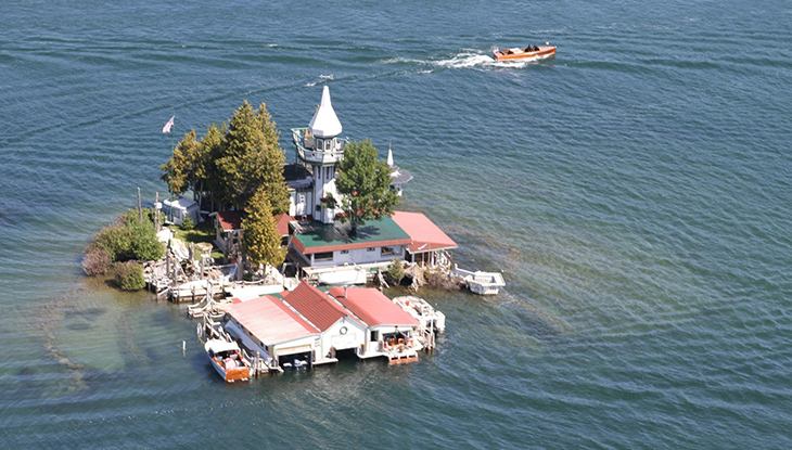 বিক্রি হচ্ছে যুক্তরাষ্ট্রের ঐতিহাসিক ডলার দ্বীপ