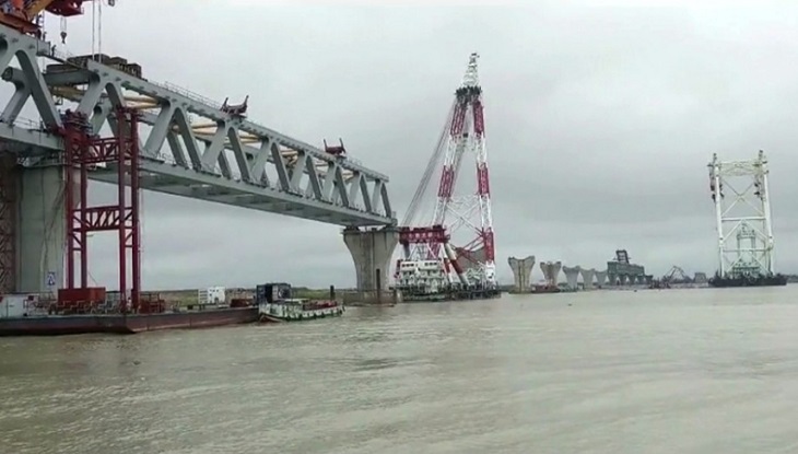 দৃশ্যমান হলো পদ্মা সেতুর আড়াই কিলোমিটার