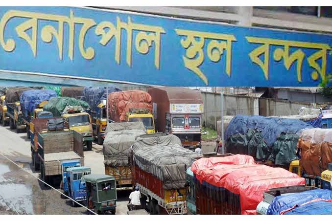 সার্ভার জটিলতায় বেনাপোল বন্দরে আমদানি রফতানি বন্ধ
