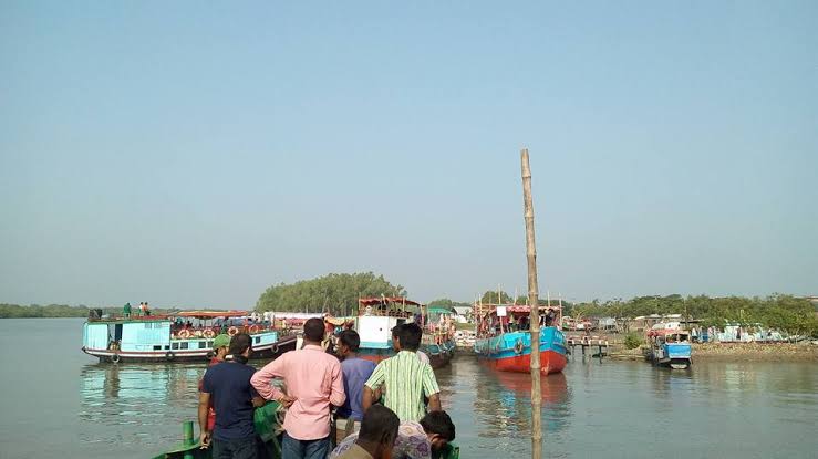 ভিন্নতা আনা হয়েছে এবছর ৩ দিন ব্যাপী রাস উৎসবে