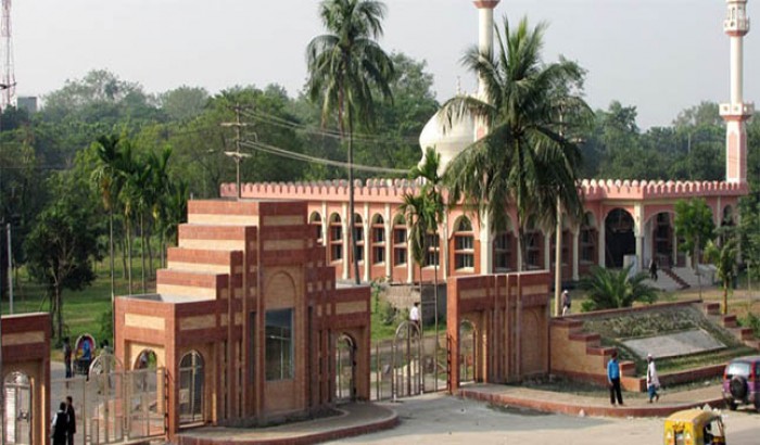 হল ভ্যাকেন্ট থাকা অবস্থায় ভর্তি কার্যক্রম ভর্তিচ্ছুদের ভোগান্তি বাড়াবে