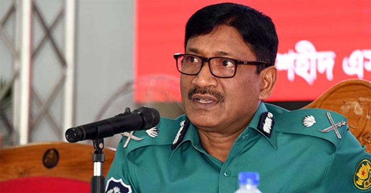 নতুন আইনের সুযোগ নিলে ব্যবস্থা, সার্জেন্ট প্রসঙ্গে কমিশনার