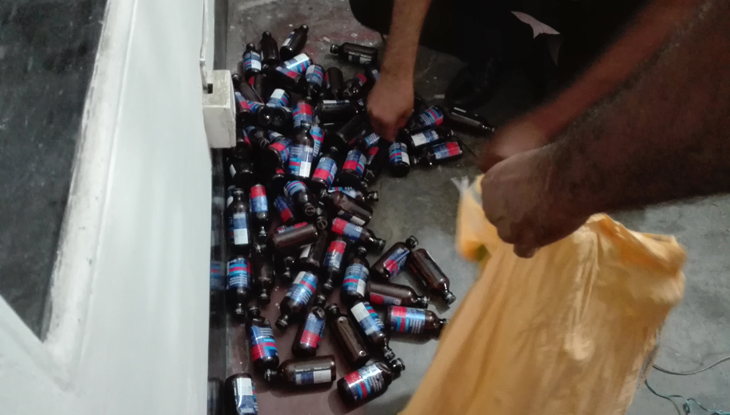 যশোরে ফেন্সিডিলসহ আটক ১