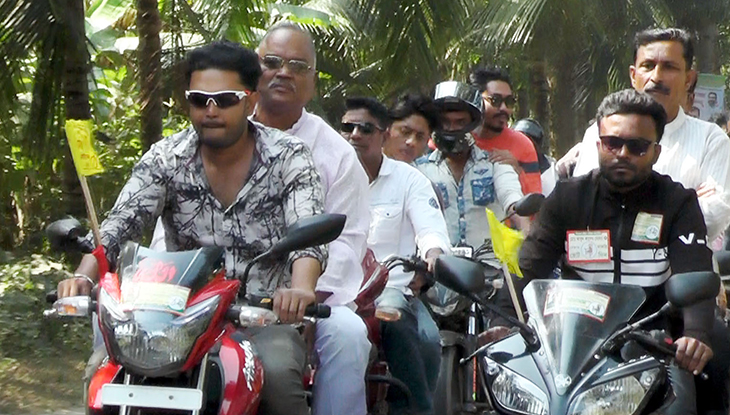 নড়াইলে জমে উঠেছে ট্রাক শ্রমিক ইউনিয়নের নির্বাচনি প্রচারণা